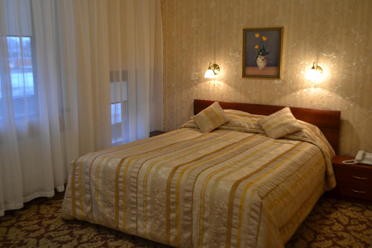 Gilija Hotel Šilutė Exterior foto